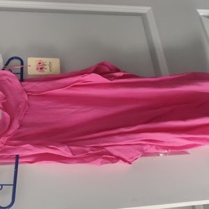 Flowy sleeveless blouse